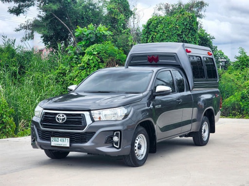 2020 TOYOTA Hilux