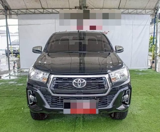 2019 TOYOTA Hilux