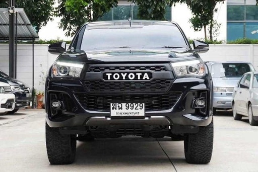 2018 TOYOTA Hilux