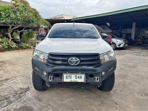 2017 TOYOTA Hilux