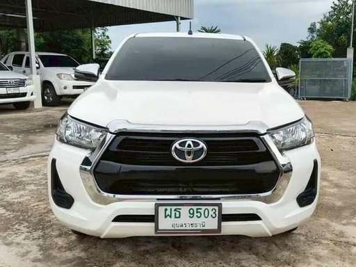 2021 TOYOTA Hilux