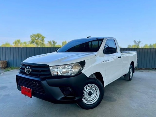 2017 TOYOTA Hilux