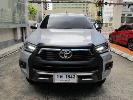 2025 TOYOTA Hilux