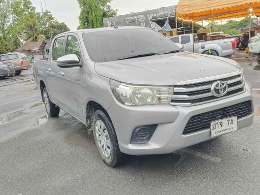 2017 TOYOTA Hilux, 