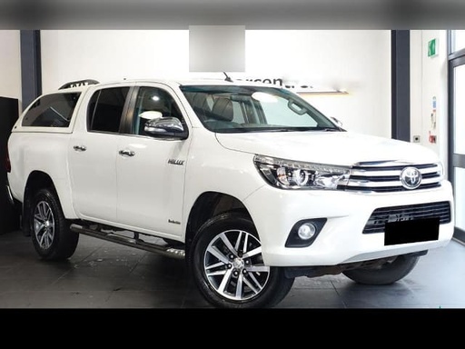 2017 TOYOTA Hilux