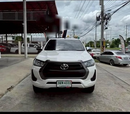 2022 TOYOTA Hilux