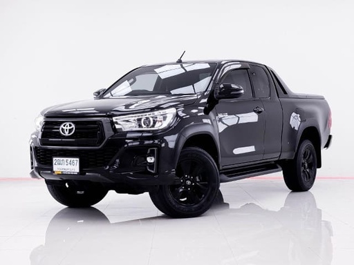 2019 TOYOTA Hilux