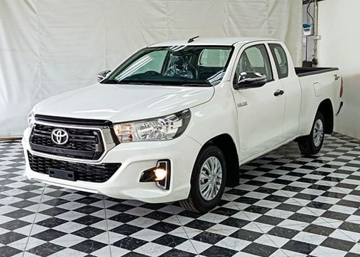 2020 TOYOTA Hilux