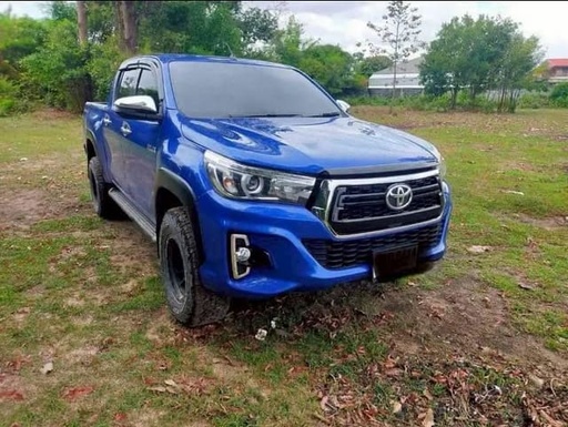 2020 TOYOTA Hilux