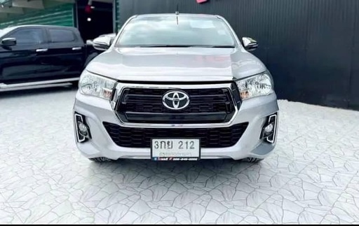2018 TOYOTA Hilux