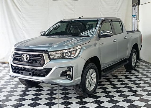 2020 TOYOTA Hilux