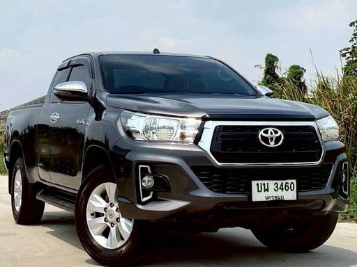 2019 TOYOTA Hilux