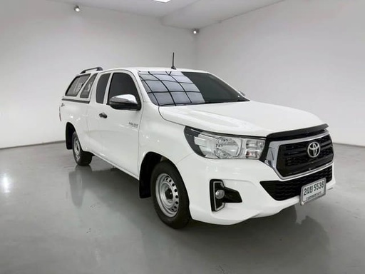 2019 TOYOTA Hilux