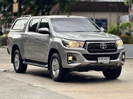 2020 TOYOTA Hilux