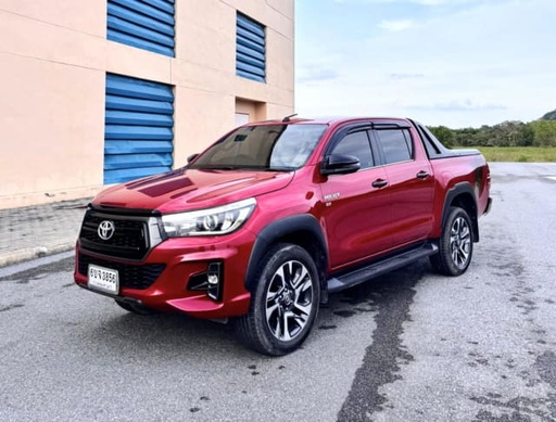 2018 TOYOTA Hilux
