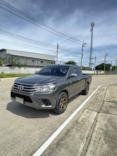2017 TOYOTA Hilux