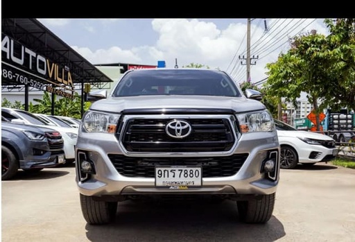 2020 TOYOTA Hilux