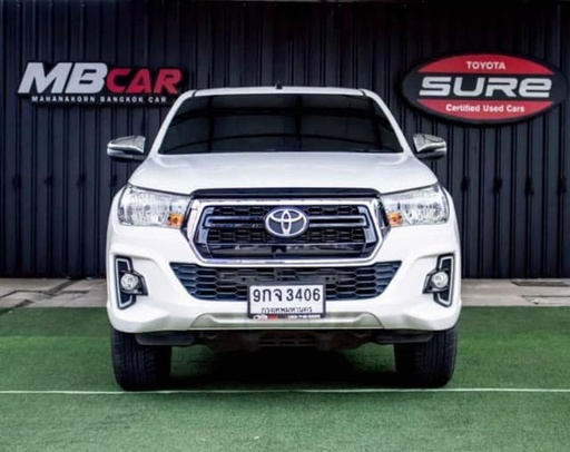 2019 TOYOTA Hilux