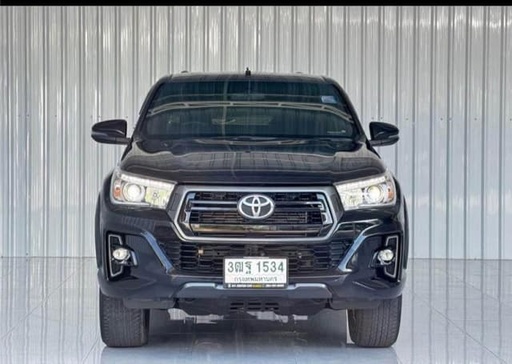 2020 TOYOTA Hilux