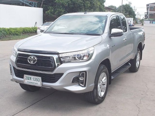 2018 TOYOTA Hilux