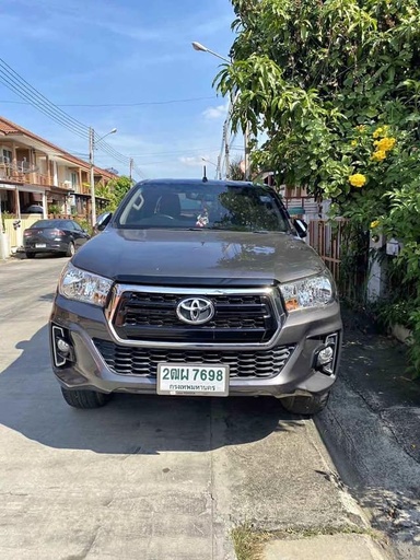 2019 TOYOTA Hilux, 
