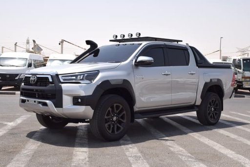 2023 TOYOTA Hilux