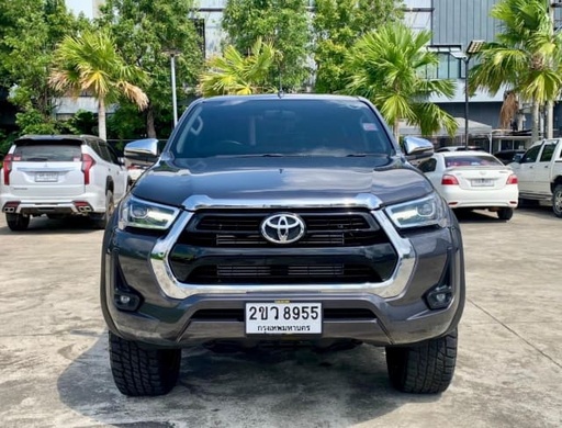 2022 TOYOTA Hilux
