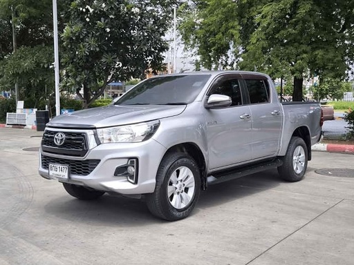 2019 TOYOTA Hilux
