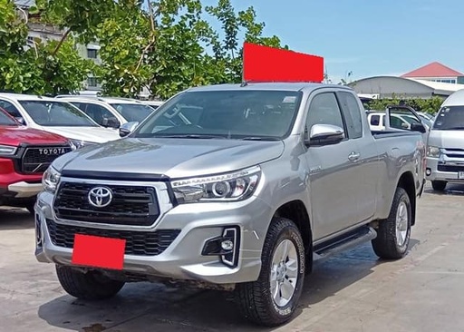 2020 TOYOTA Hilux