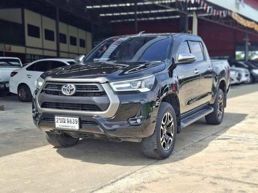 2021 TOYOTA Hilux
