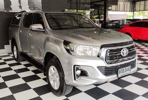 2020 TOYOTA Hilux