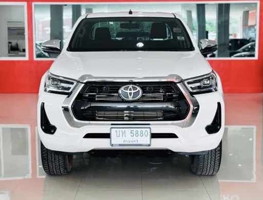2022 TOYOTA Hilux