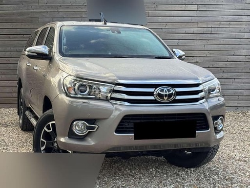 2017 TOYOTA Hilux