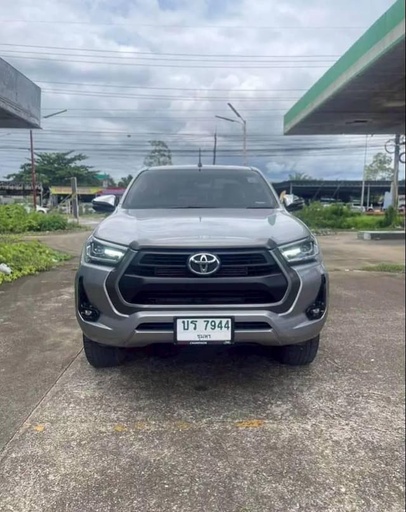 2020 TOYOTA Hilux