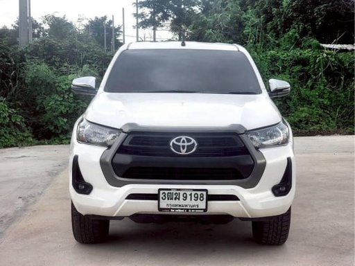 2020 TOYOTA Hilux