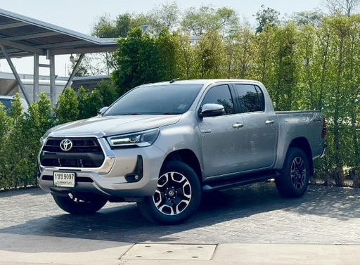 2020 TOYOTA Hilux