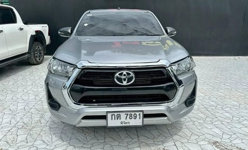 2022 TOYOTA Hilux