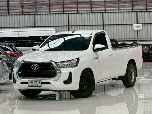 2019 TOYOTA Hilux