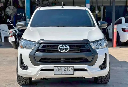 2020 TOYOTA Hilux