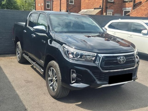 2018 TOYOTA Hilux