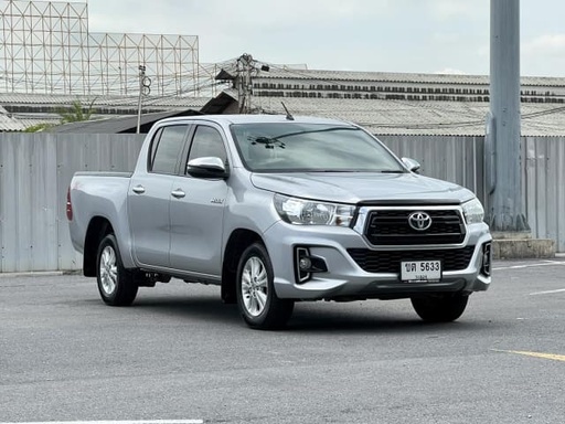 2020 TOYOTA Hilux