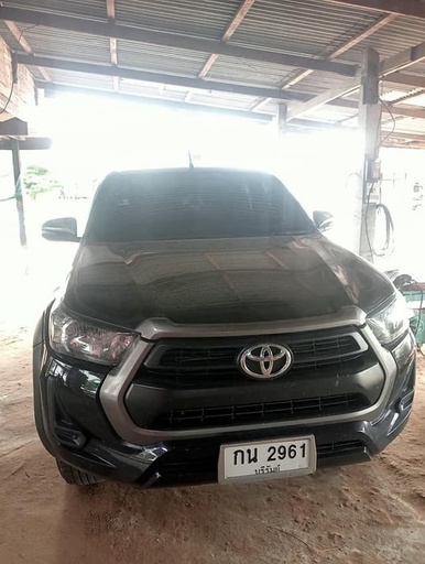 2020 TOYOTA Hilux