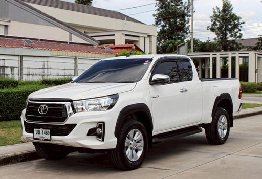 2018 TOYOTA Hilux, 