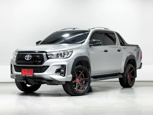 2019 TOYOTA Hilux, 