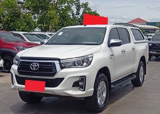 2020 TOYOTA Hilux
