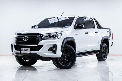 2020 TOYOTA Hilux, 