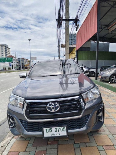 2019 TOYOTA Hilux