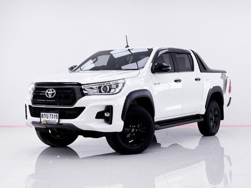 2019 TOYOTA Hilux