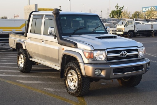 2019 TOYOTA Land Cruiser