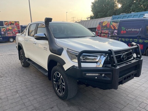 2021 TOYOTA Hilux